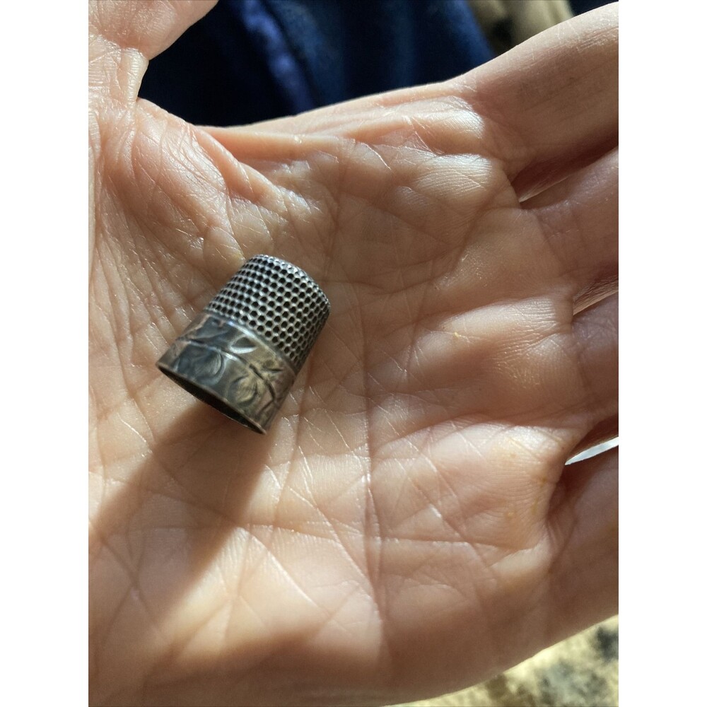 Sterling Silver Antique Simon Bros. Sewing Thimble Running Scrolls C 1890’s Old - Picture 4 of 10